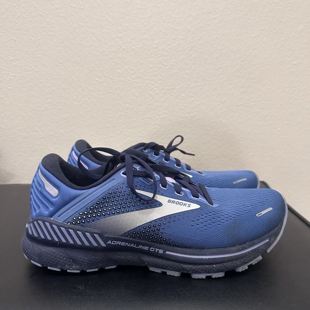 Brooks Adrenaline GTS 22 Blue/Gray Running Athletic Sneakers Women’s 8.5 B EUC - Picture 2 of 12
